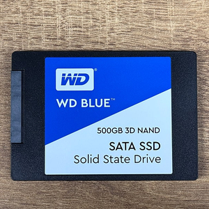 SATA SSD WD BLUE 500G 판매합니다.