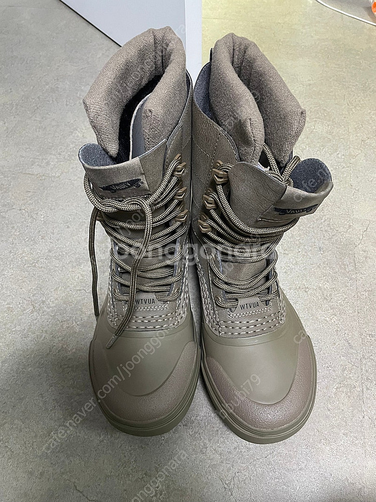 더블탭스x반스 스노우부츠 MTE 265새상품--0