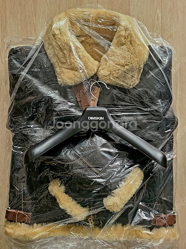딤스킨(신흥사) 무스탕 / 무톤자켓 판매합니다.--0