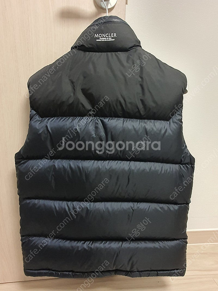 몽클레어 남성 OPHRYS 다운 구스 패딩 조끼 베스트...--4