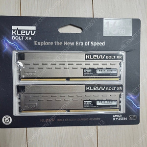 KLEVV Bolt XR DDR4 16GB(8g x 2) 램 xmp 메모리