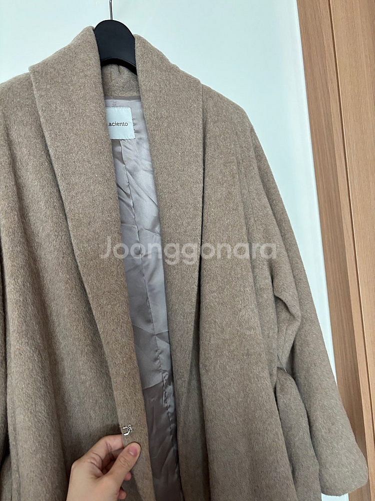 라씨엔토 울&캐시미어&라쿤 블렌드 로브 숄카라 롱코트 런칭가299,000원 (새옷) 109000원--8