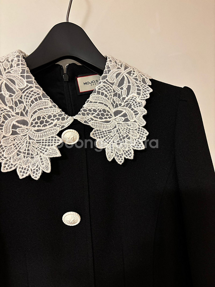 모조에스핀 레이스 카라 단추 롱원피스 결혼식 하객룩 오피스룩 경조사 189000원 정가699,000원--3