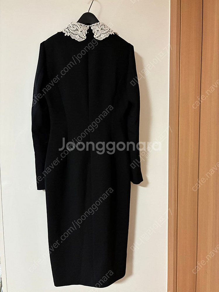 모조에스핀 레이스 카라 단추 롱원피스 결혼식 하객룩 오피스룩 경조사 189000원 정가699,000원--8