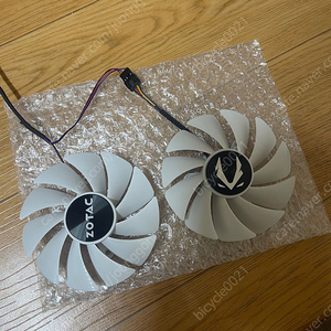 rtx4060 그래픽카드 쿨러 신품 대구직 or 택배