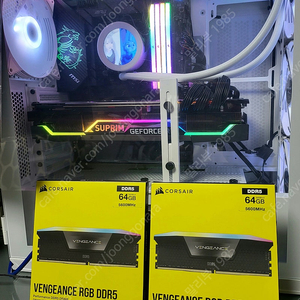 커세어 벤전스 (CORSAIR VENGEANCE) RGB DDR5 32G x 2개, 2팩 팝니다.