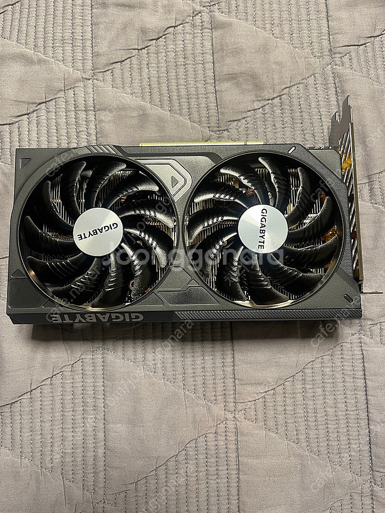 기가바이트 4060ti windforce oc d6 8...--0