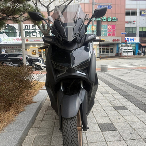 부산24년식 xmax300 폐지완