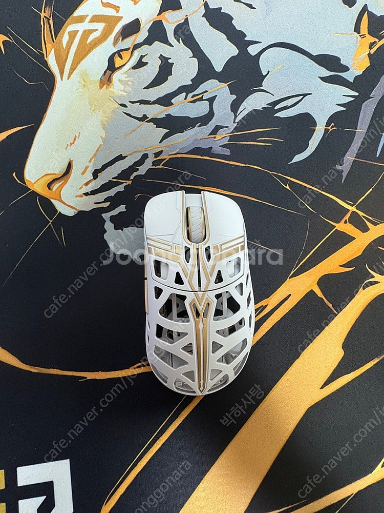 WLMouse Sword X 8K--0