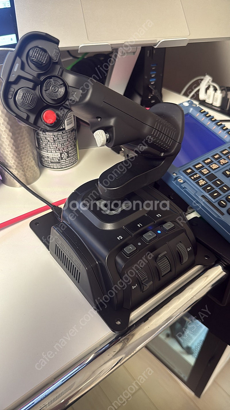 VKB Gladiator NXT EVO Omni 오른손--0