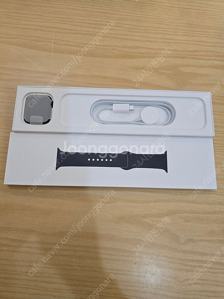 애플워치se2미드나잇블랙44mm 미드나잇블랙스포츠밴드 중고판매합니다--1