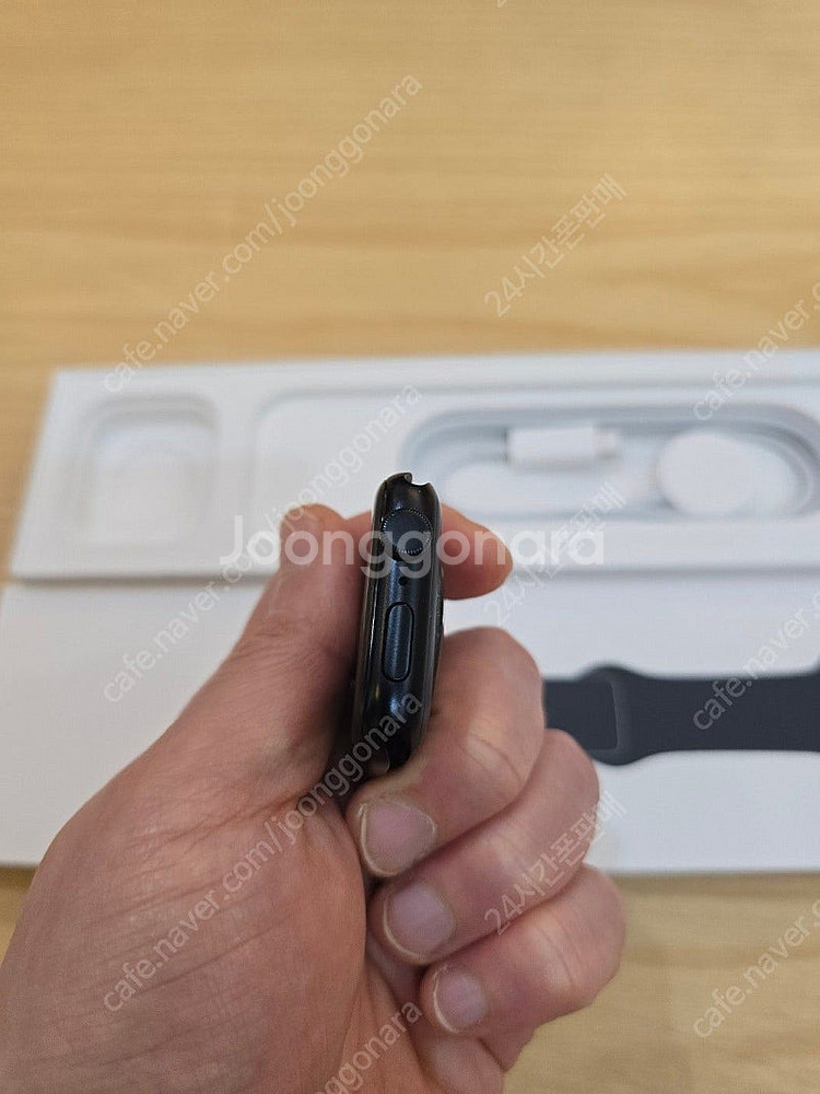 애플워치se2미드나잇블랙44mm 미드나잇블랙스포츠밴드 중고판매합니다--7