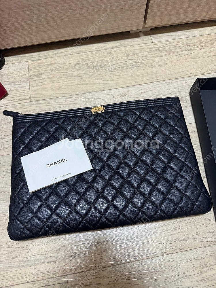 보이샤넬클러치라지--1