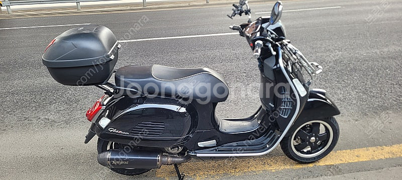 2017년식 베스파 GTS300 SUPER 아크라 구변...--7