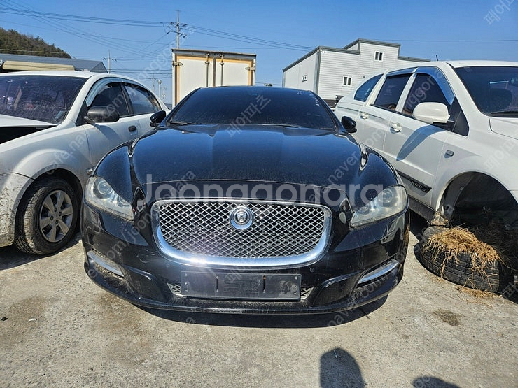 제규어 XJ 5.0 LWB P.L 2012년식 차량 중...--1
