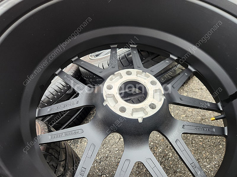 [판매] 벤츠 S63 AMG 퍼포먼스 스타일 19인치 휠타이어 세트 팝니다.--6