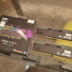 ESSENCORE KLEVV DDR5-6000 CL30 CRAS V RGB 패키지 서린 (32GB(16Gx2))