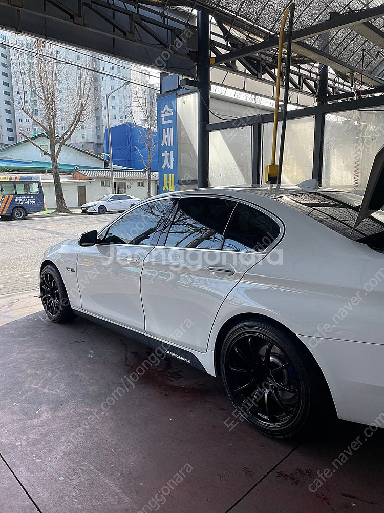BMW전용 19인치 어드반RS 스타일휠타이어 판매합니다...--4