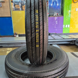 [판매] ​650R16 금호봉고1.2톤중고타이어 2짝판매