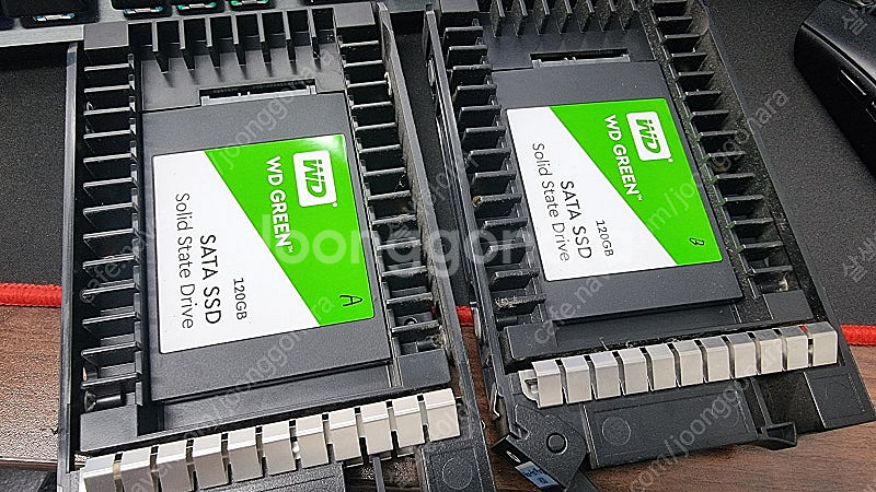 HP ML110 G7 / Xeon E31220, 8GB...--5
