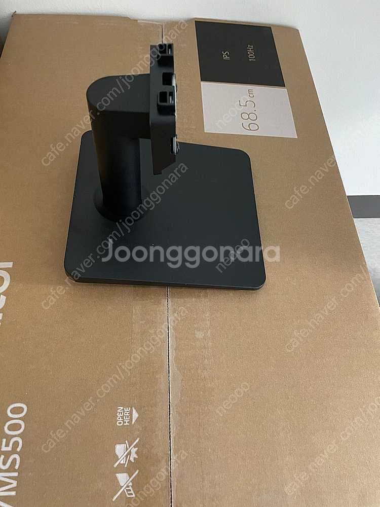 LG 27인치 모니터 27MS500--2