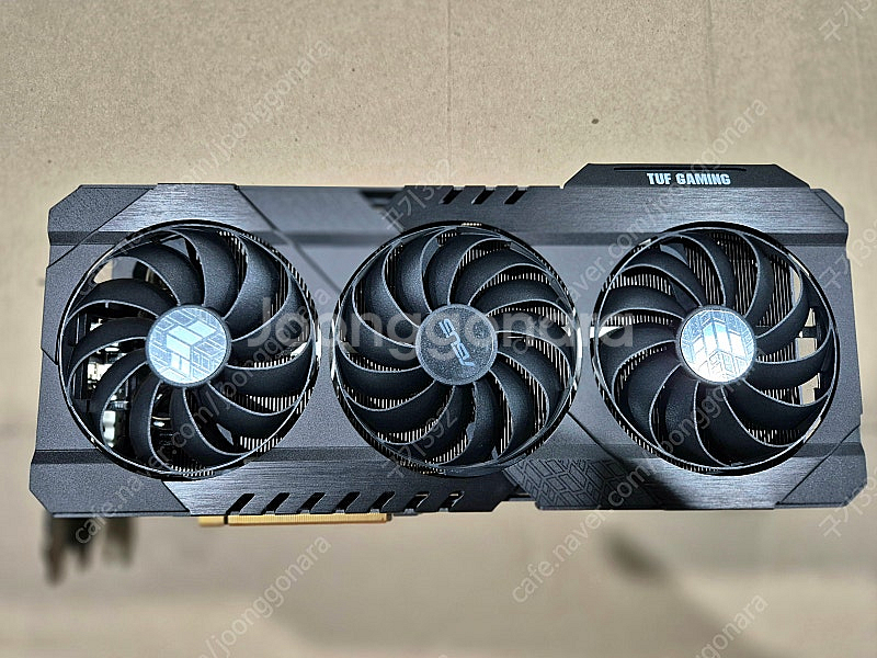 ASUS TUF Gaming RX 6900 XT--2