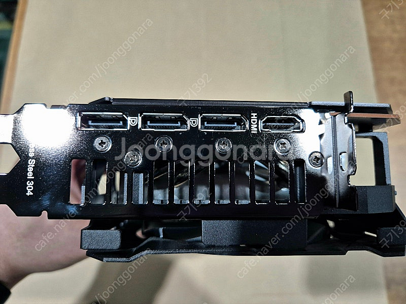 ASUS TUF Gaming RX 6900 XT--3