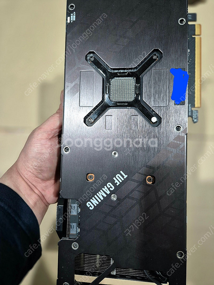 ASUS TUF Gaming RX 6900 XT--4