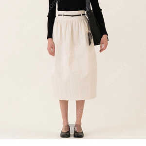 킨더살몬 벌룬스커트 새상품S Kindersalmon Balloon Highwaist Skirt Ecru 얼바닉30 바티스트 더바넷 아모멘토 파르벵 rrace 라운드 에토스 팔로마울