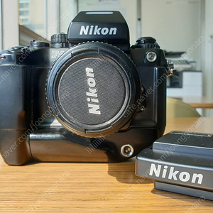 니콘 nikon F4S + af 35-70 + dw-20 웨이스트레벨 파인더 구성 판매