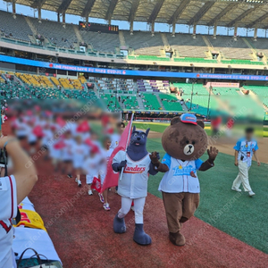 3월 23일 SSG vs 두산 1루 랜더스 프렌들리존 A열 선수싸인 초명당