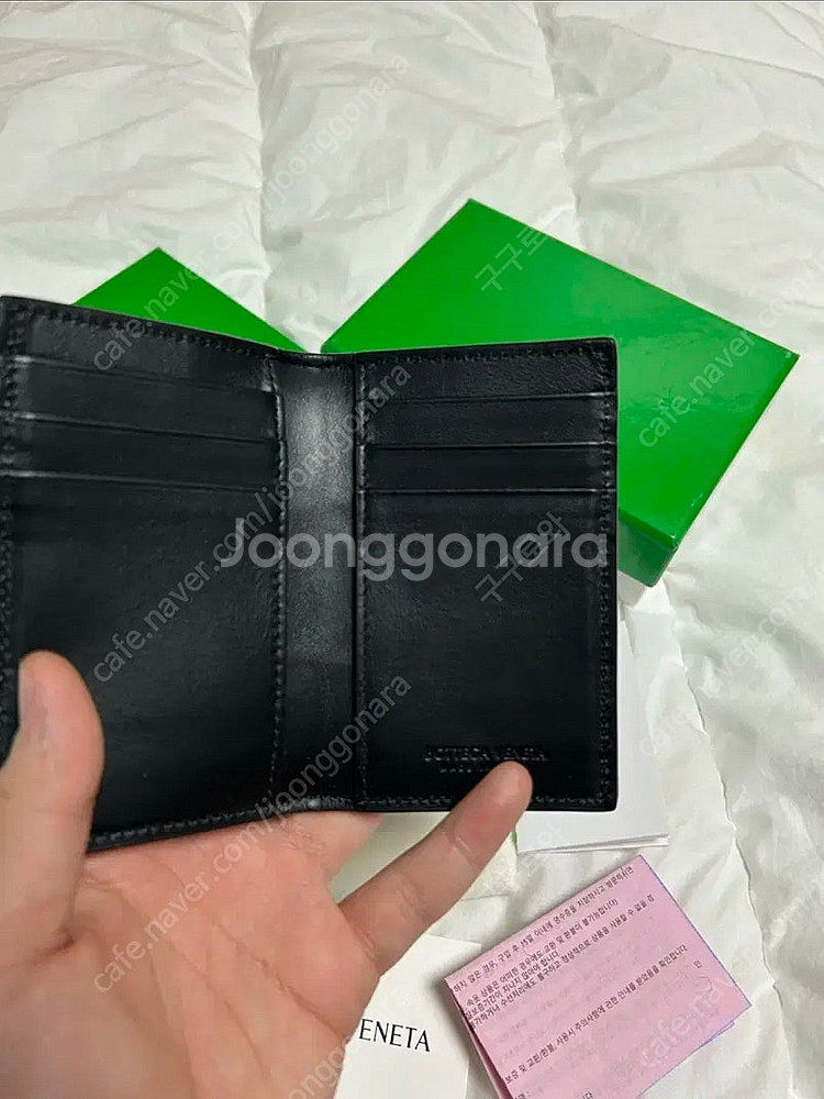 새상품급)보테가 베네타 플랩 카드 케이스 블랙(보테가--6