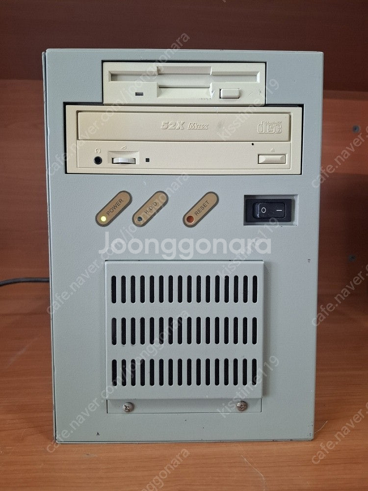 Advantech IPC-68.. Slot 산업용 컴퓨...--0