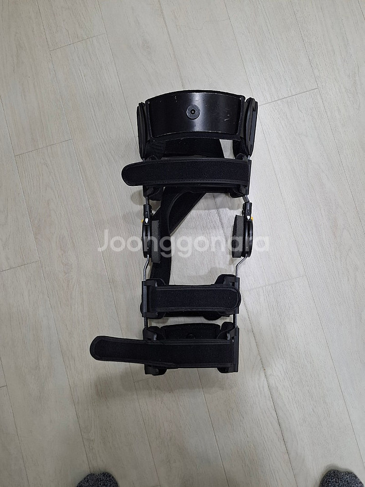 무릎보조기 왼쪽 (전방 십자인대 수술 후 사용)--0