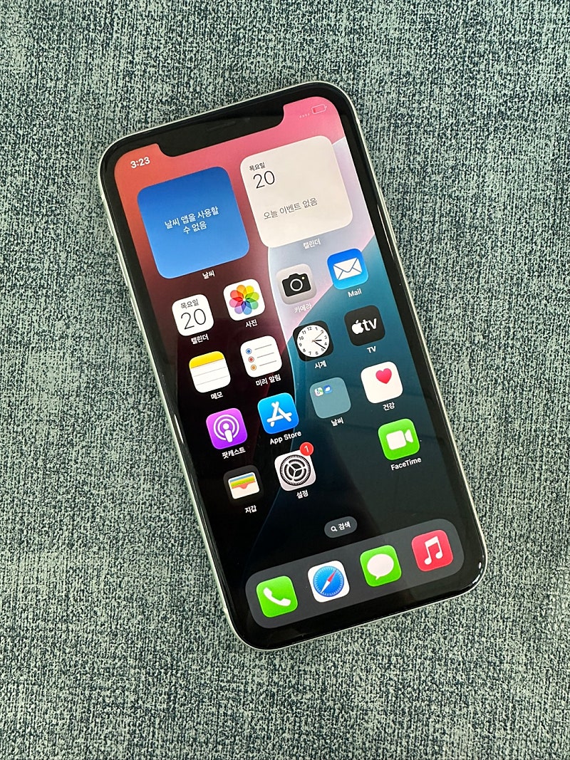 (A급) 아이폰XR 64G 화이트 배터리 76% 깨끗한...--2
