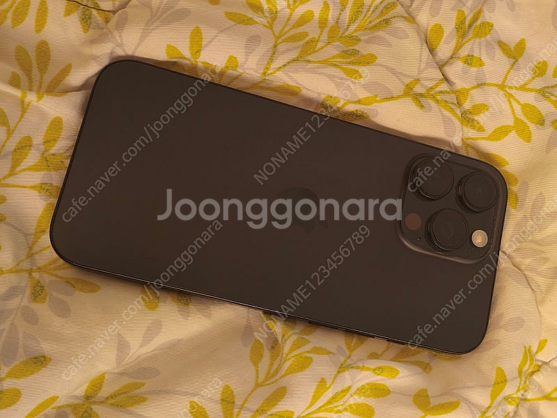 아이폰16프로맥스 512GB + 정품 실리콘 케이스--0
