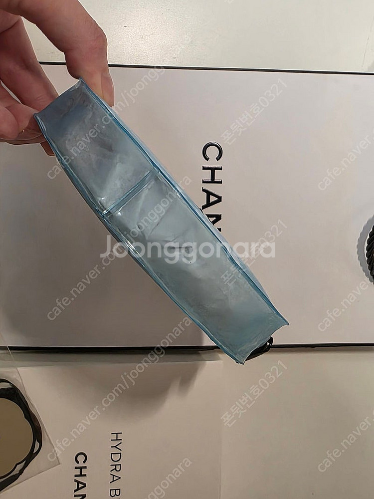 샤넬 정품 하이드라뷰티 파우치 (샤넬 오너먼트+ 쇼핑백...--3