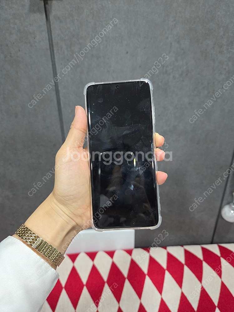 갤럭시 s20 팝니다 액정 배터리 교체--0