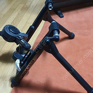 미노우라 RDA 2429 림 고정로라