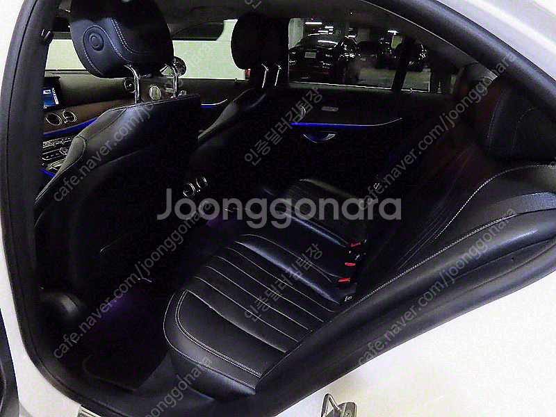 벤츠 E-클래스 W213 E220d 익스클루시브 중고차...--6
