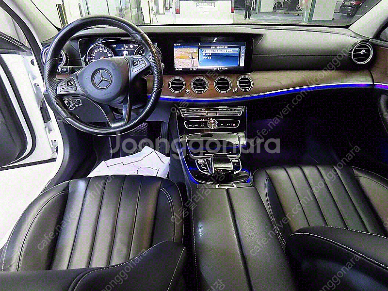 벤츠 E-클래스 W213 E220d 익스클루시브 중고차...--9