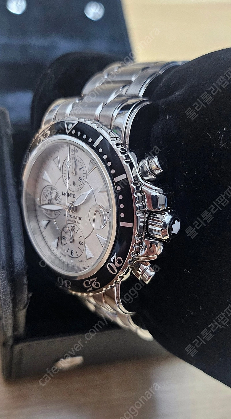 몽블랑 스포츠 크로노 스틸 40mm 이미지