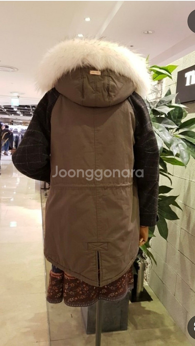 무배 새상품 S 퍼 트리밍 패딩 야상점퍼 써스데이아일랜...--1