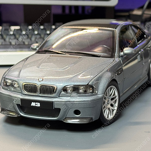 1:18 Norev BMW E46 M3 CSL 판매합니다