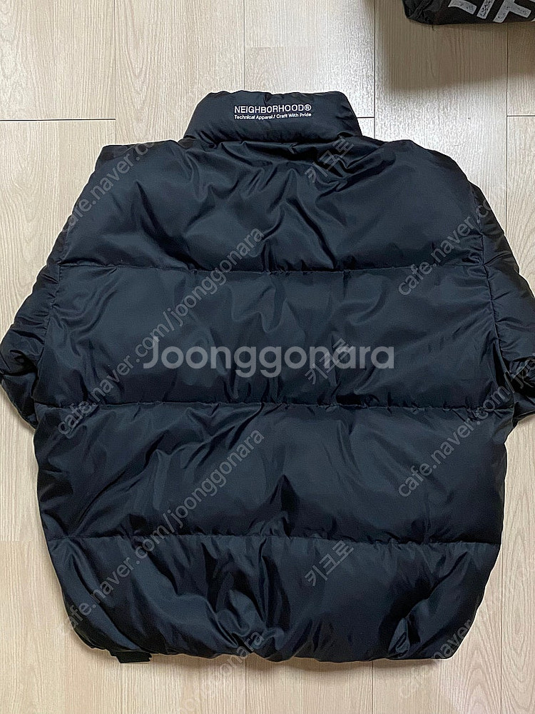 [L] 네이버후드 다운 자켓 패딩 블랙--1
