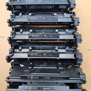 HP CF226A 표준용량 / CF226X 대용량 정품토너 팝니다.