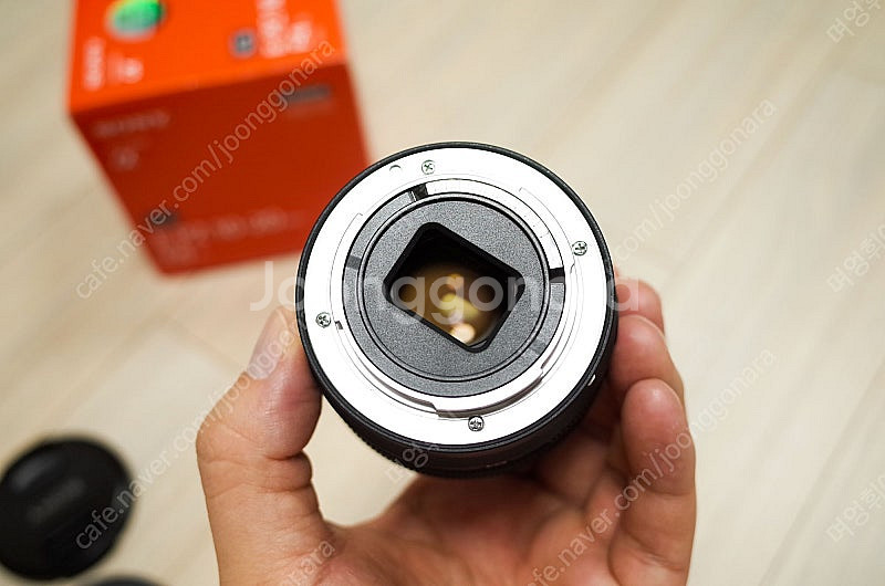 소니 E PZ 10-20mm F4 G 판매합니다--1