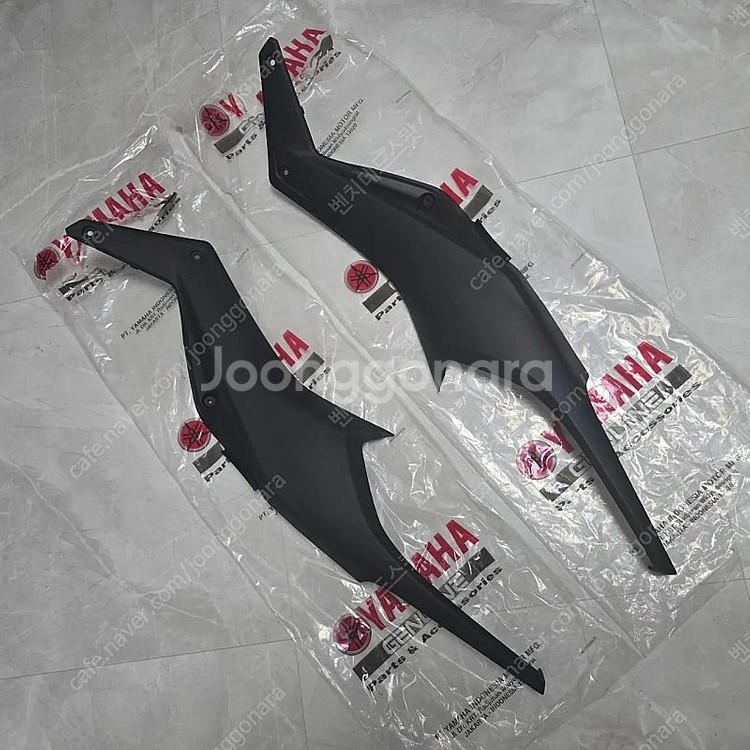 엑스맥스300 xmax300 페리 무광검정 카울 팝니다...--3