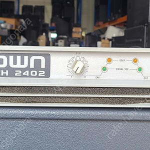 (CROWN)크라운 MA2402 4옴 600W×2 파워앰프