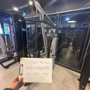 호이스트 랫풀다운 겸용 미드로우 팝니다